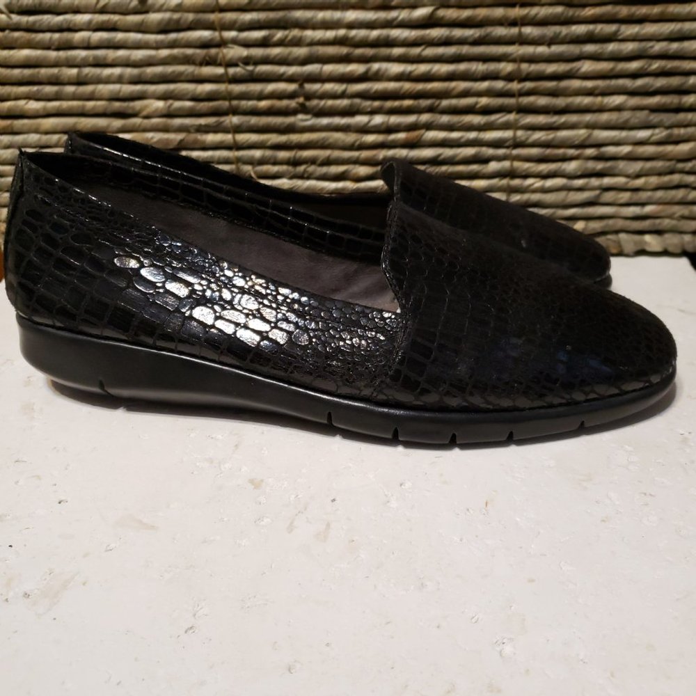 Aerosoles Army Soft Embossed Croc Design Size 9.5 - Picture 1 of 8